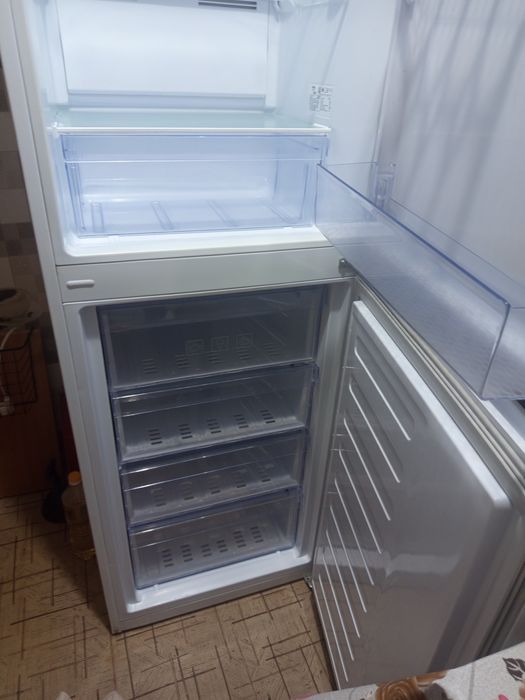 Продам холодильник в нерабочем состоянии