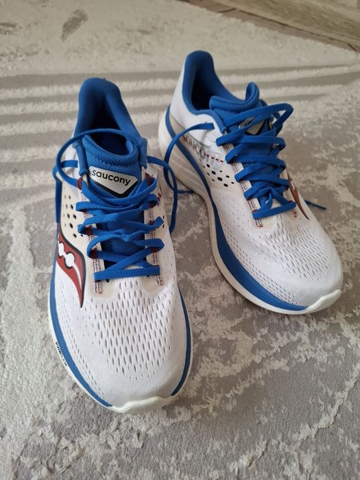 Кроссовки для бега Soucony Ride 17