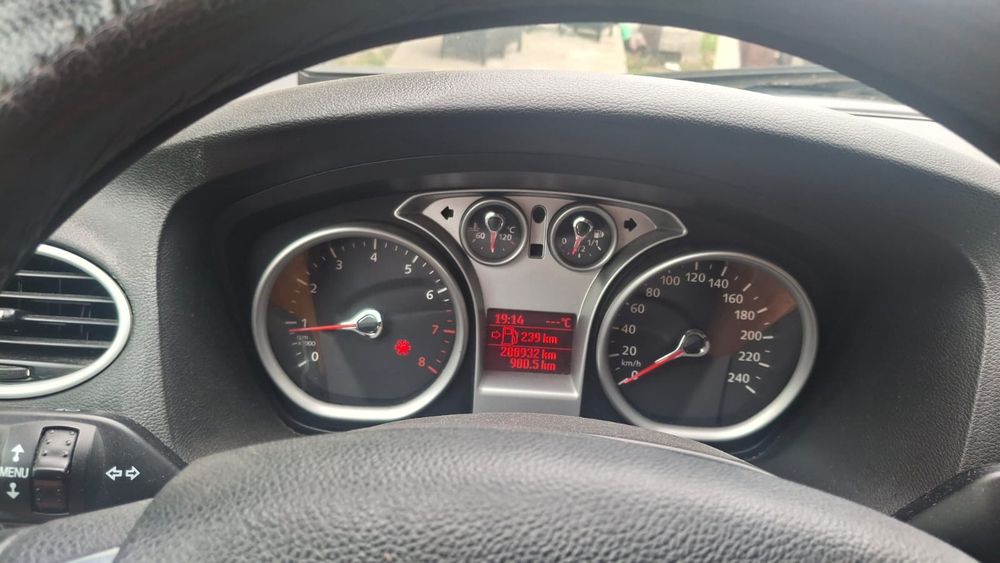 FORD Focus 2008 — imagine 2