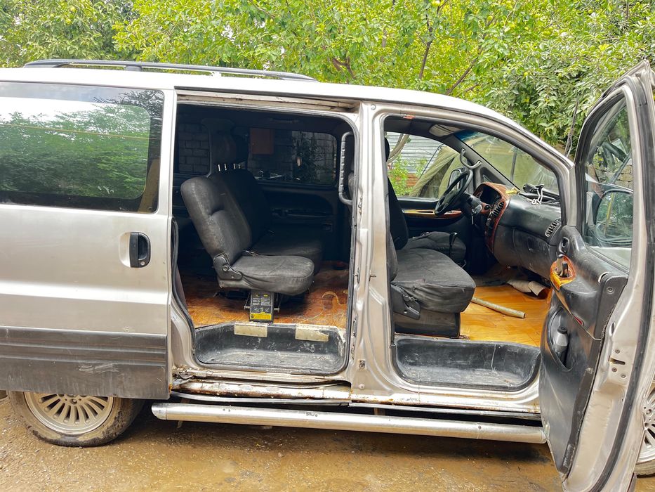 Hyundai starex 2,5