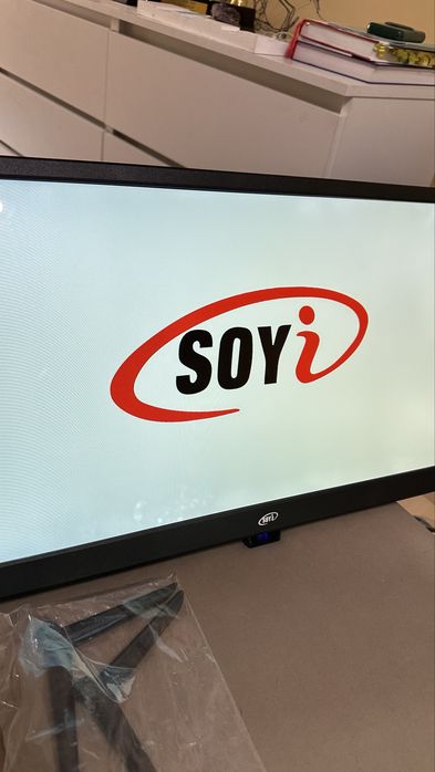 Soyi Led tv продам новый