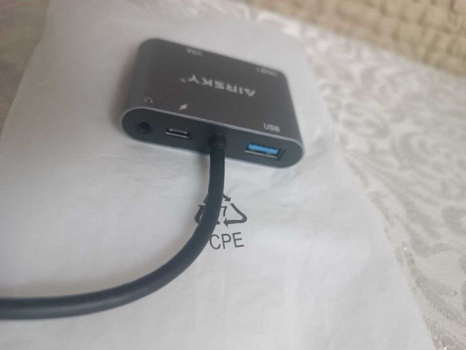 HDD, SSD, мышка, триммер, ОЗУ, сумка, подставка для ноутбука и кабели