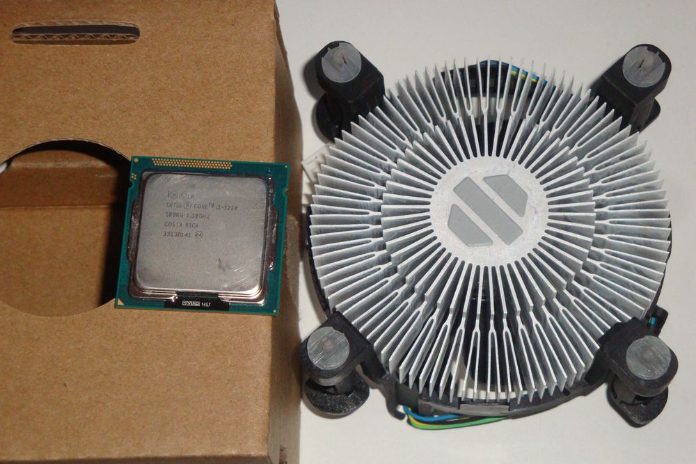 procesor intel corei3 3220 3.3ghz ivy bridge 1155 cooler nou original