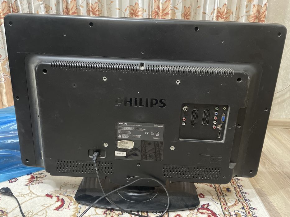 Продам телевизор Philips