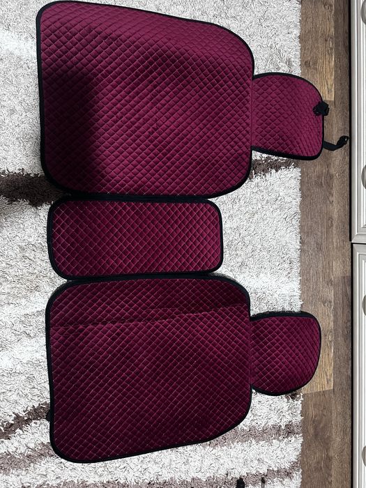 Чехлы на автомобиль