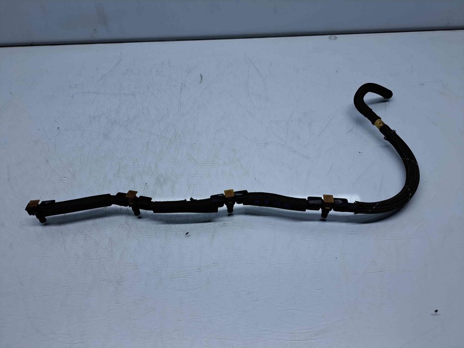 Conducta retur injectoare Volkswagen Passat B7 (365) Variant [Fabr 201