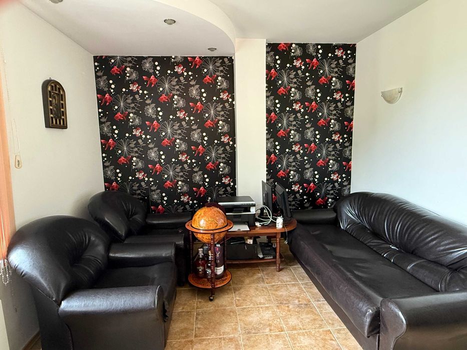 Продава се Къща в с. Чифлик, Област Ловеч - 180 кв.м за 1106 €/кв.м - Снимка #5