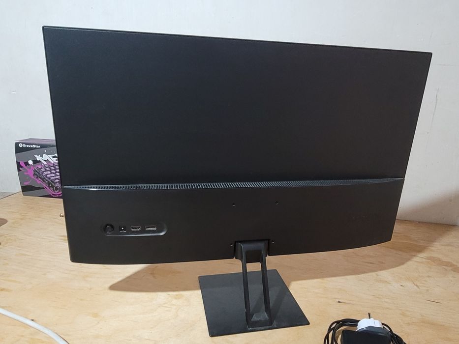 Redmi 27 100Hz Full hd