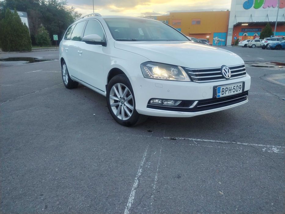 VOLKSWAGEN Passat 2011 — imagine 2