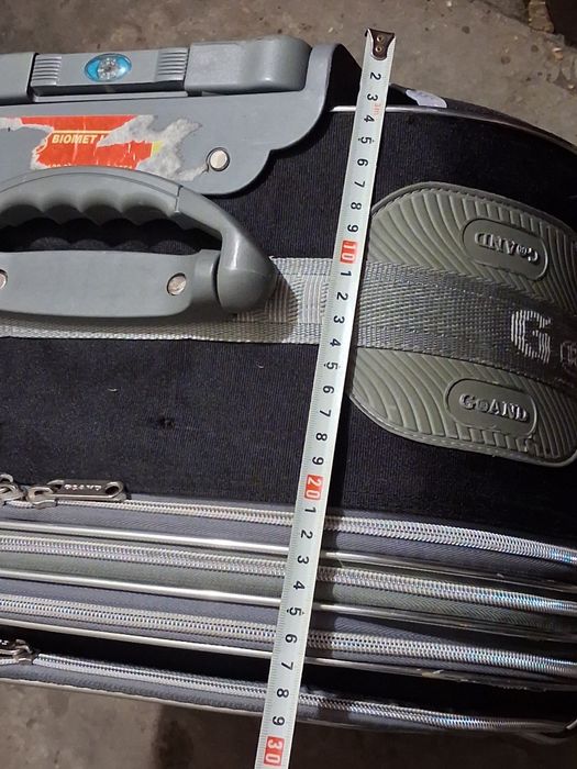 Пътнически куфар с колелца