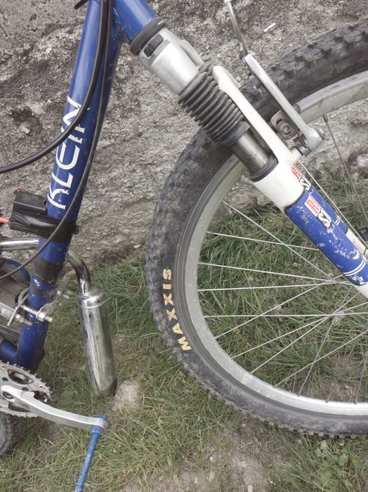 Bicicleta cu motor