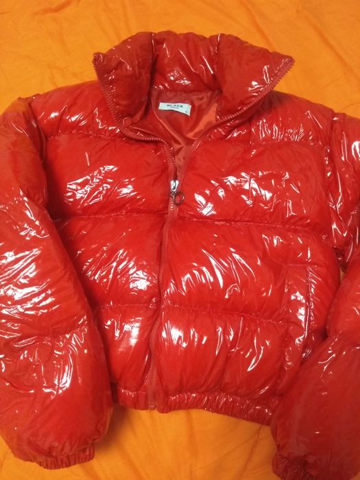 Geaca noua nepurtata