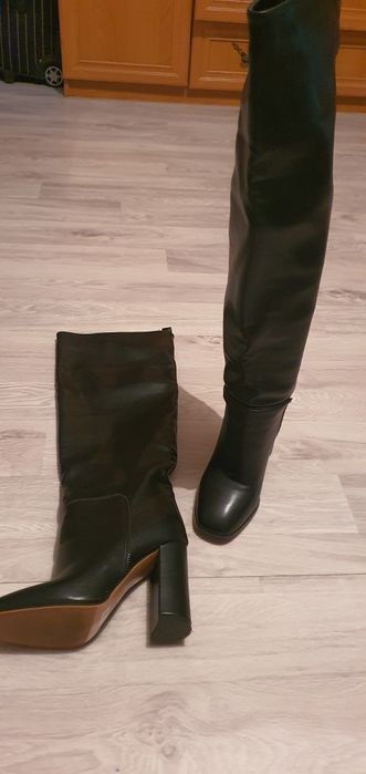 Продам Осенние сапоги ( Ботфорты)