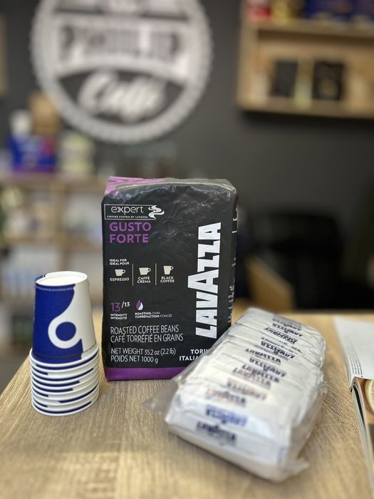 Cafea lavazza zahar si pahare la oferta