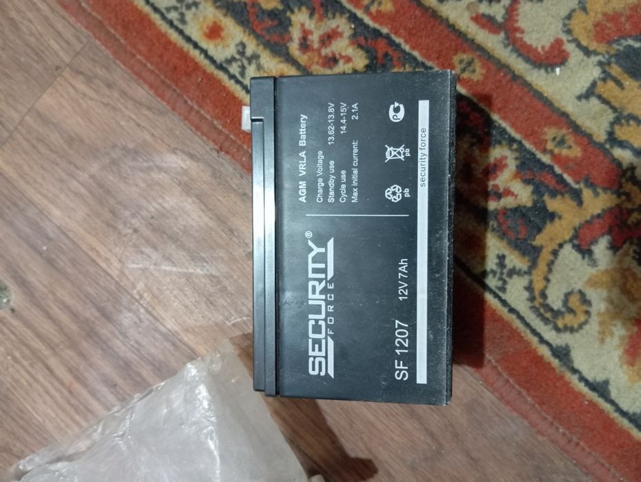 Продам доп акумм