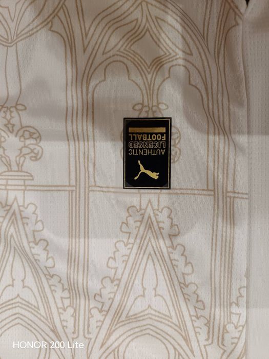 Футболна тениска- Нова. Високо качество