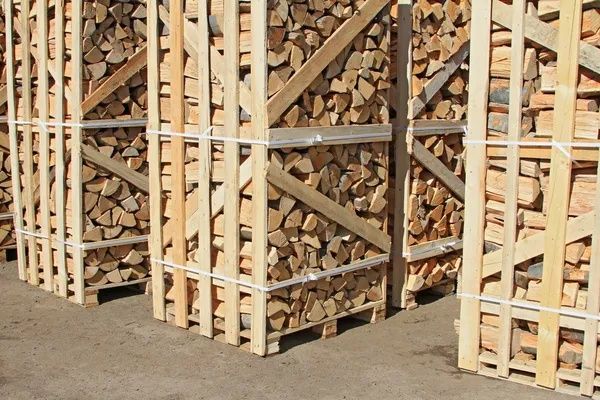 Продам дрова пилегые колотыые