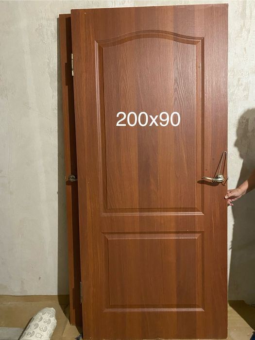 Продам двери межкомнатные