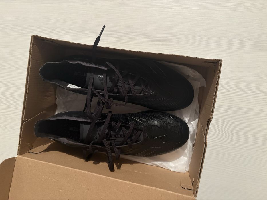 Продам бутцы Adidas