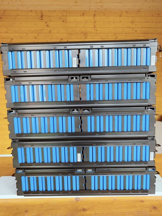 Module baterie Mitsubishi Outlander PHEV 32V Li-ion LEV40  1.28 kWh solar fotovoltaic 24V 48V