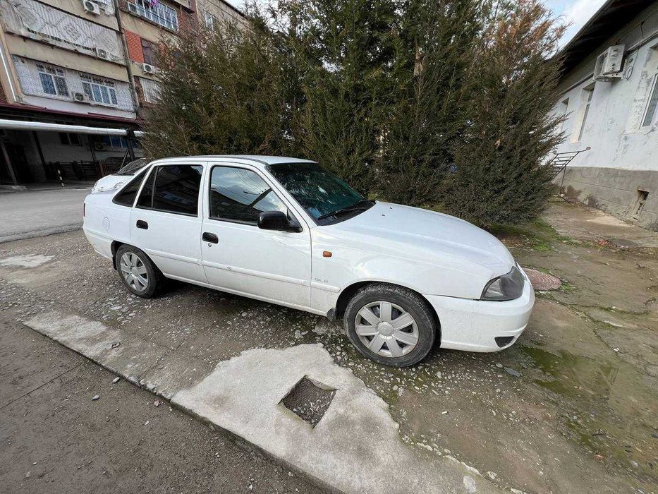 Nexia 2 dons 1,6 срочна сотилади