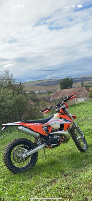 Vând ktm exc 250 2023