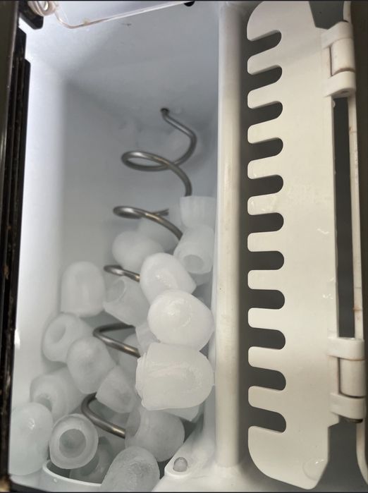 Masina de gheață Klarstein (ice maker)