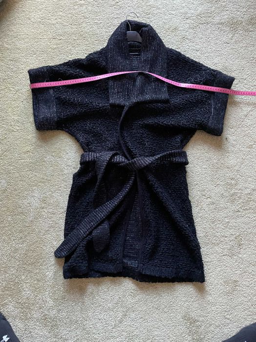 Вълнена жилетка размер S/L