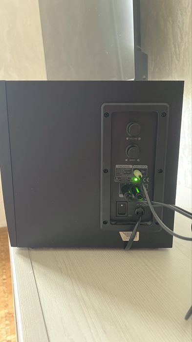 Компьютерные колонки Microlab M300 черный