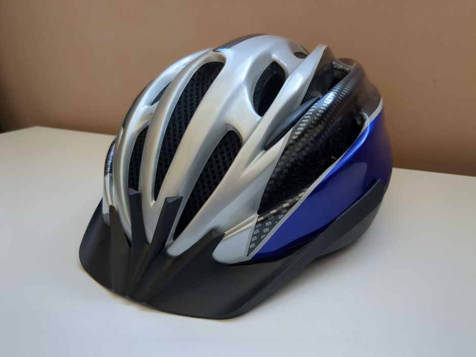 Каска за колело, скейтборд, ролери.