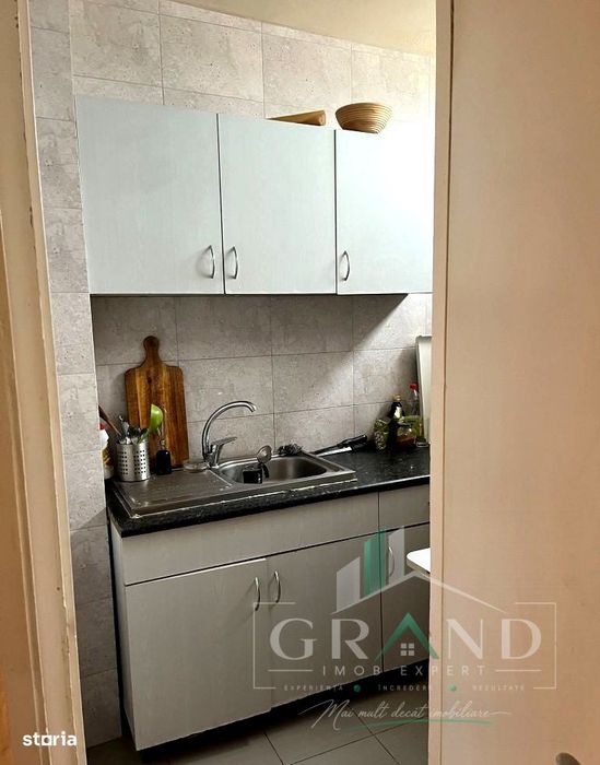 Garsoniera de vanzare | Str.Detunata–Gheorgheni | 28 mp+balcon | Eta