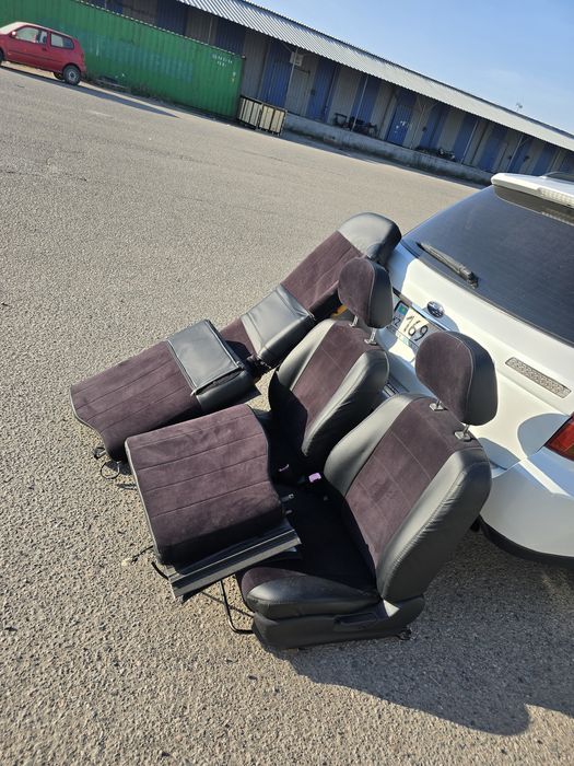 Сиденья Subaru Outback