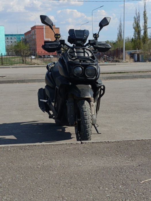 Продам скутер танк 150 (48) с номерами