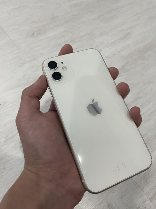 Срочно продам айфон 11