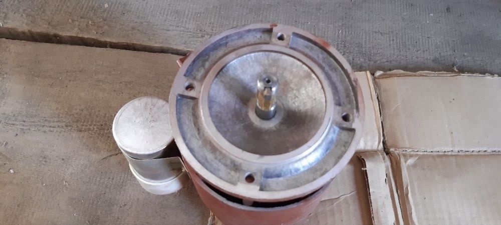 Ел мотор  250 вата