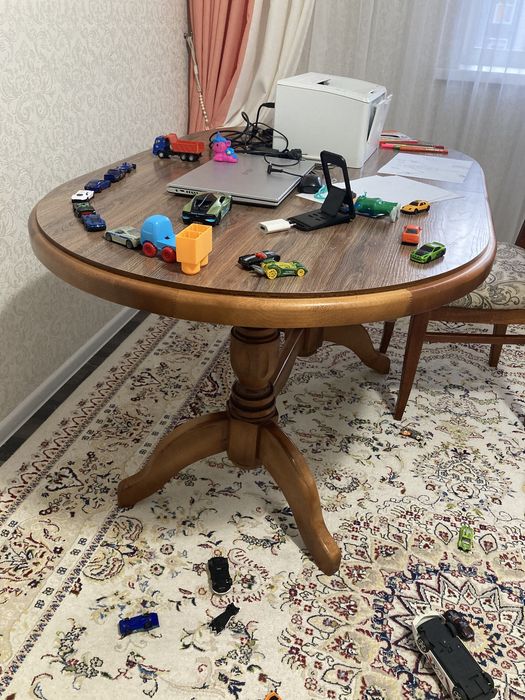 Продам стол со стульями