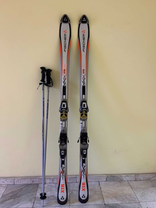 Ски Fisher 158 cm и автомати Salomon, отлично състояние