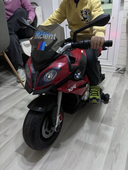 Motocicleta electrica rastar, bmw