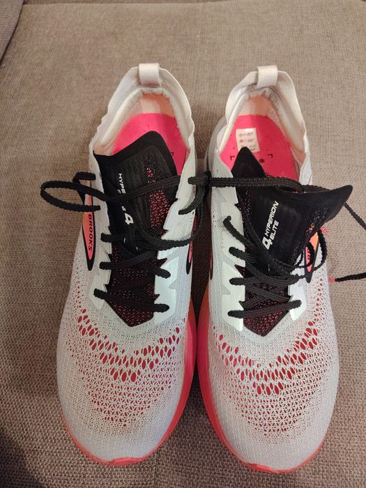Brooks Hyperion Elite 4