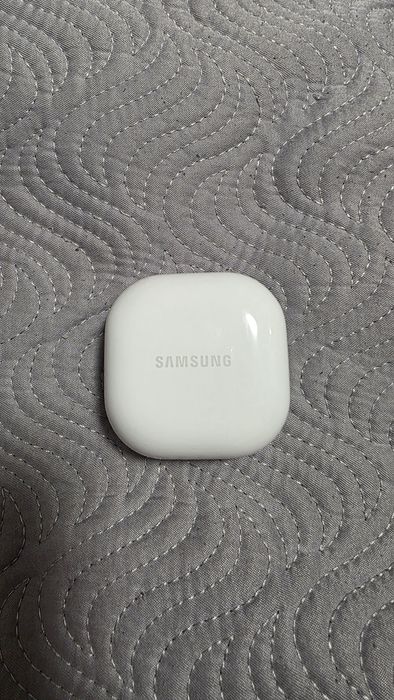 Samsung Galaxy buds 2