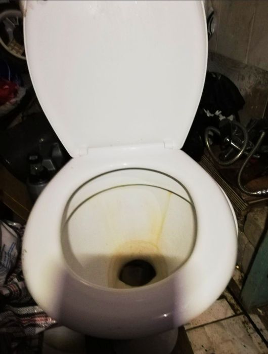 Продам унитаз буу