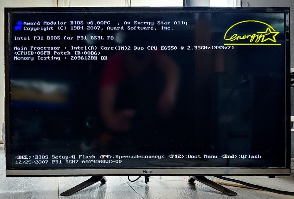 Продам сисиемный блок GIGABYTE