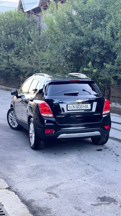 Tracker. 2019 Avtomat