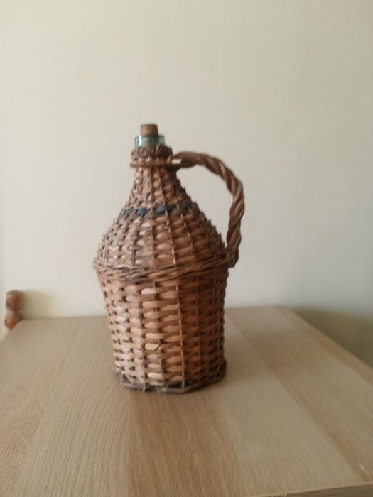 Плетена дамаджана 3л.