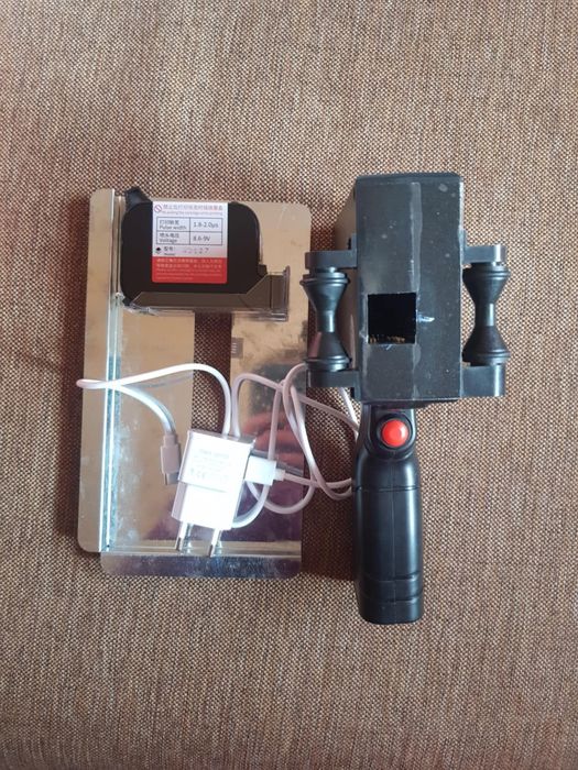 Imprimanta portabila inkjet alb tip pistol Imprimare logo, cod de bare