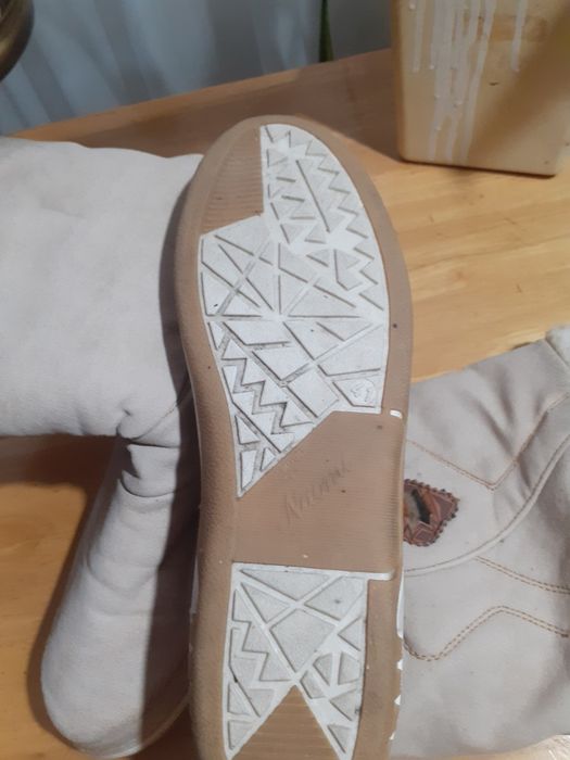 41 размер. Сапоги . Туфли 20.000тг