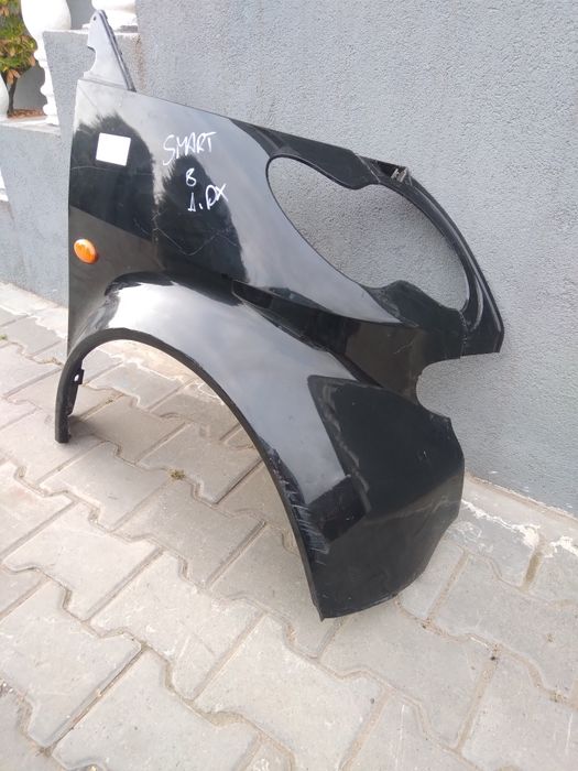 Vand aripa smart partea dreapta .