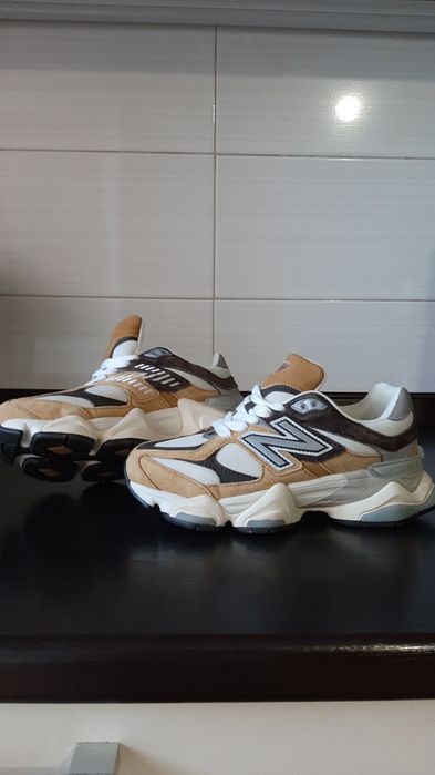 Кроссовки брендовые