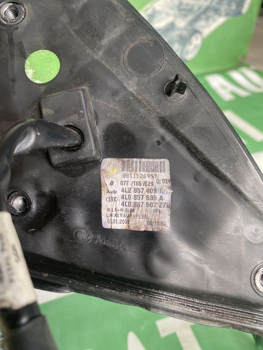 Oglindă electrică  stânga cu rabatare Audi Q7 7L