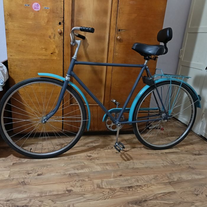 Продаю велосипед Сура состояния идеальное всё родное даже покрышки